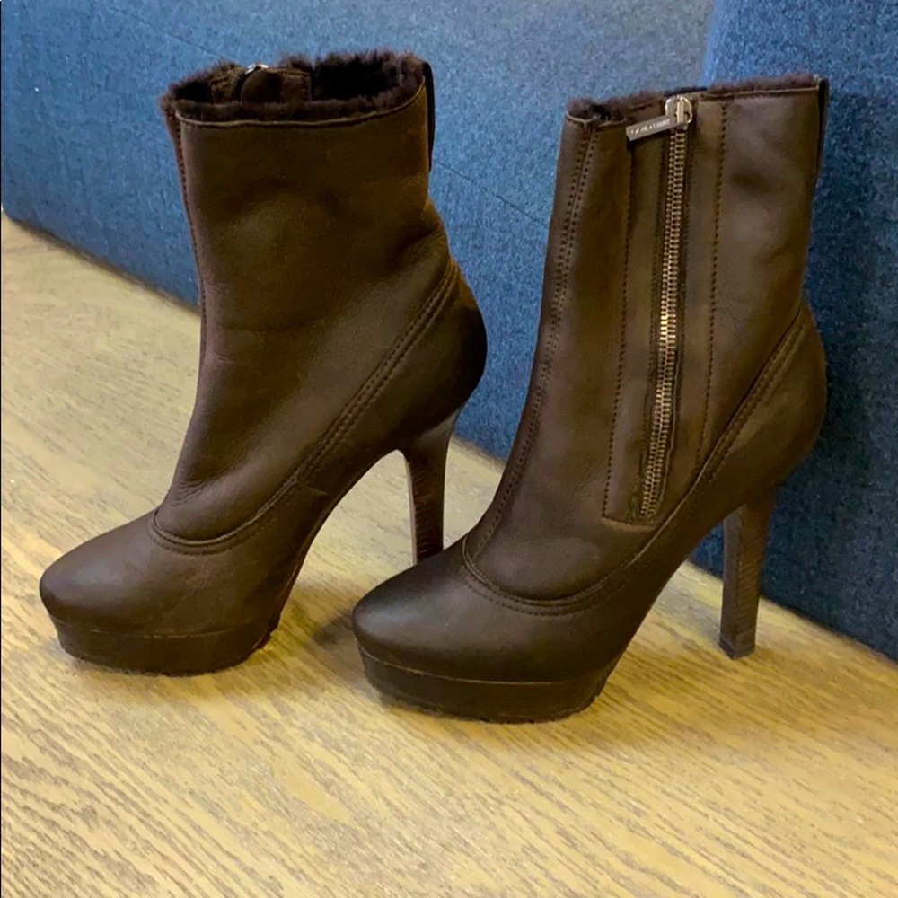 Jimmy Choo Maggie 115 leather bootie